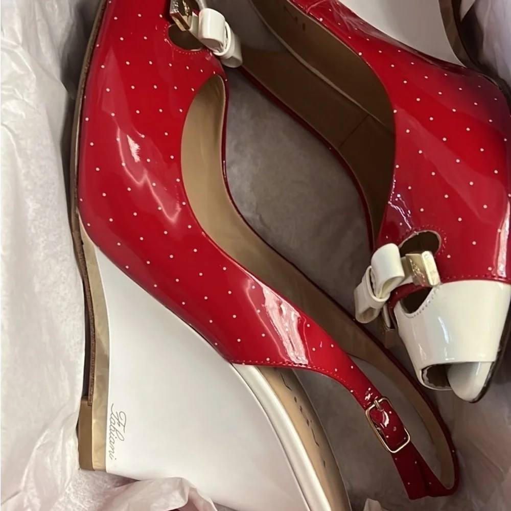 GIOVANNI FABIANI MADE IN ITALY LEATHER Red and White Wedge Slingback Sandals